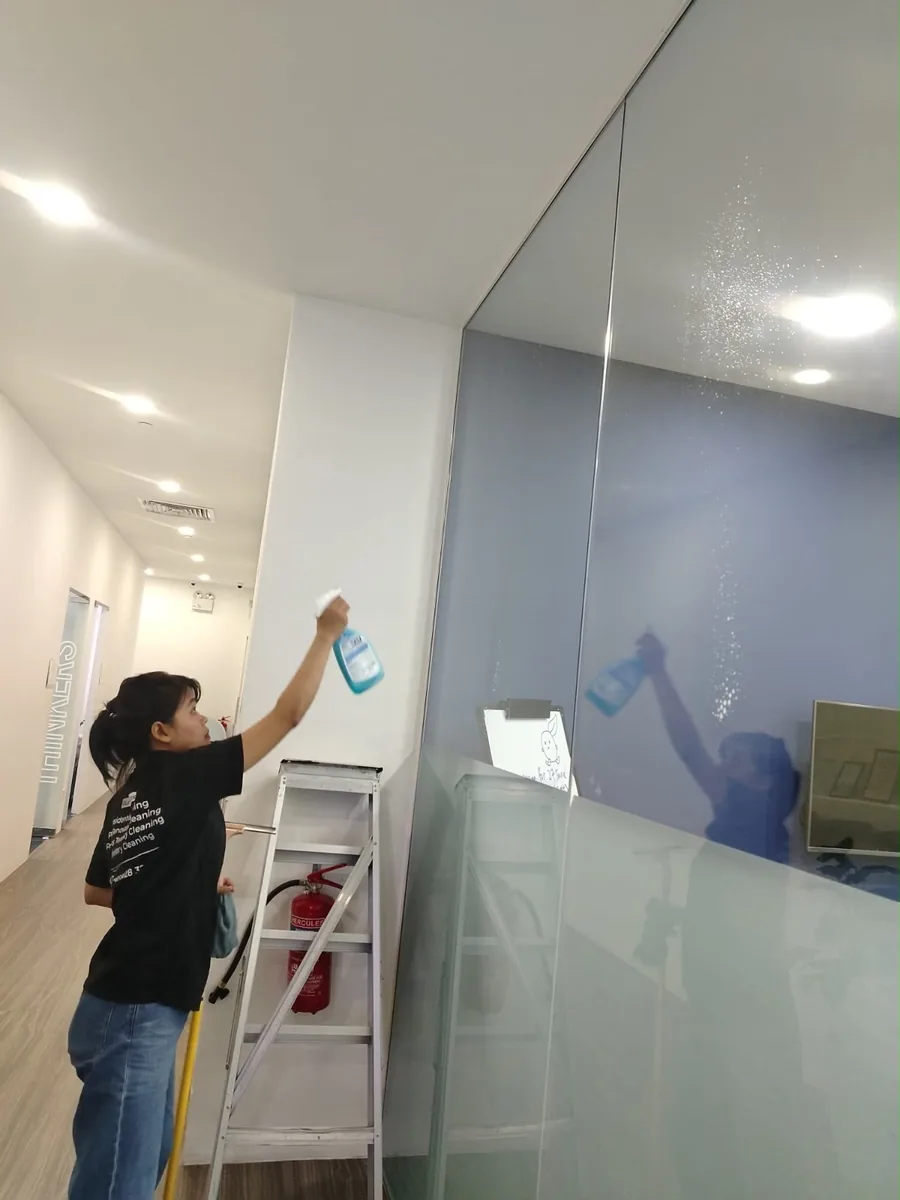Office glass partition cleaning